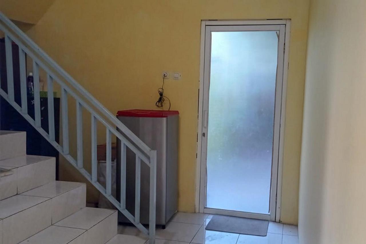Rama Shinta Homestay Near Gembiral Loka Zoo Redpartner Jogjakarta Buitenkant foto