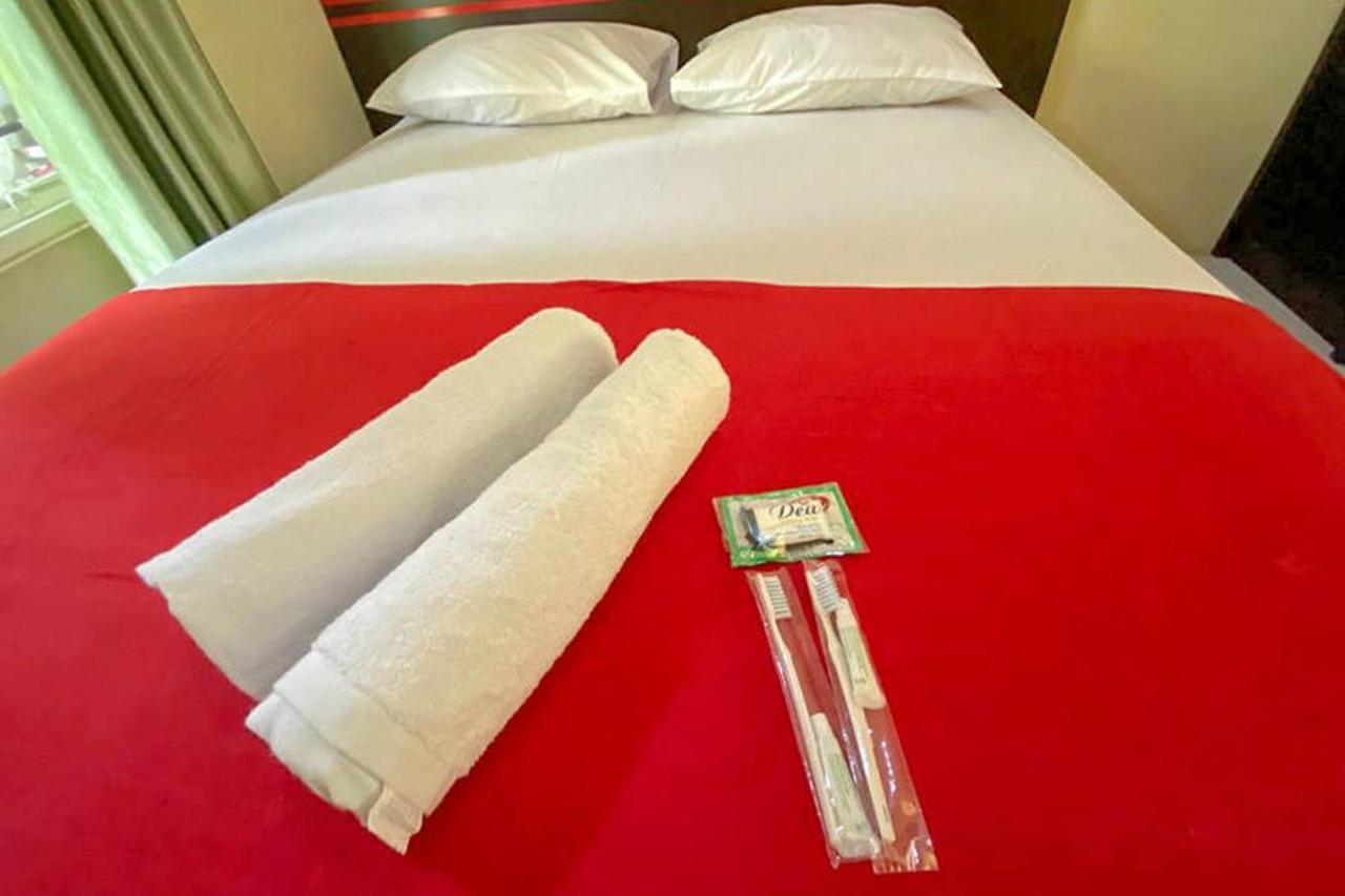 Rama Shinta Homestay Near Gembiral Loka Zoo Redpartner Jogjakarta Buitenkant foto